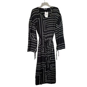 Zara Women's Geometric Button Down Long Black White Satin Robe Kimono Size Large